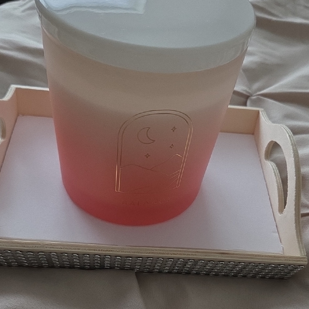 Salt Cavern Scented Candle in Pink